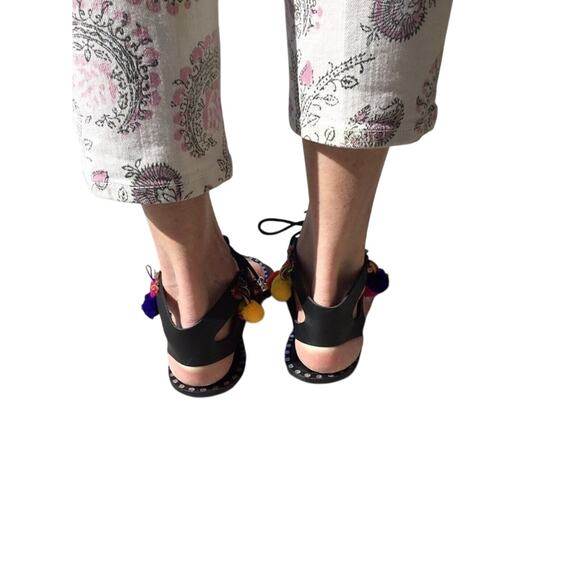 Steve Madden Black Leather Pom Pom Gladiator Sandals Women’s 7M - Picture 7 of 8